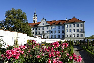 Prelate garden, Schaeftlarn Abbey, Upper Bavaria, Bavaria, Germany, Europe