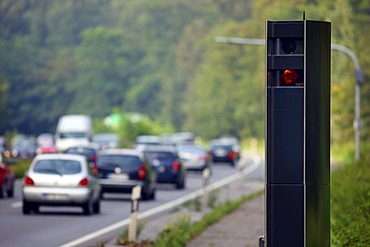 Radar controlled speed monitoring with a TraffiTower speed camera, on the federal road B224, Braukstrasse, in a 70 kilometers per hour speed-limit zone, Bottrop, North Rhine-Westphalia, Germany, Europe