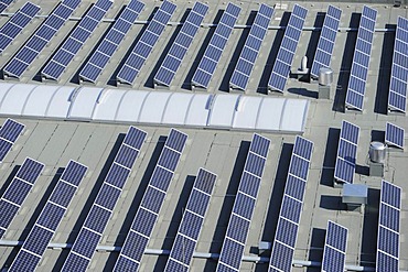 Solar panel roof, roof-mounted photovoltaic system