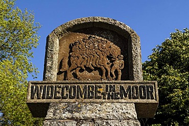 Widecombe Fair monument, dedicated in 1948, Widecombe-in-the-Moor, Dartmoor National Park, Devon, England, United Kingdom, Europe