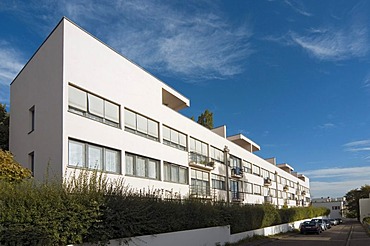 Apartment house, residential building, by Ludwig Mies van der Rohe, at Weissenhofsiedlung, Weissenhof Estate, Stuttgart, Baden-Wuerttemberg, Germany, Europe