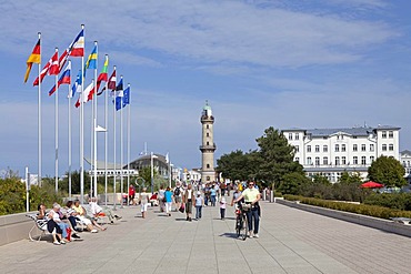 Promenade, Warnemuende sea resort, Mecklenburg-Western Pomerania, Germany, Europe