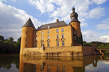 Burg Gemen castle, moated castle, special venue for young people, Borken, Muenster district, Muensterland region, North Rhine-Westphalia, Germany, Europe, PublicGround