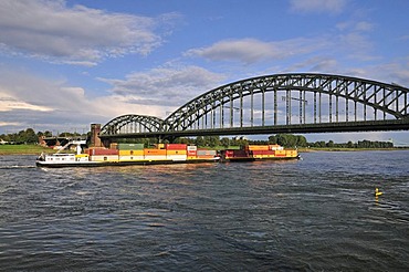 South Bridge, Cologne, North Rhine-Westphalia, Germany, Europe, PublicGround