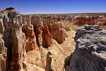 Eroded hoodoos and rock formations in the Coal Mine Canyon, coloured by minerals, Coal Mine Mesa, Painted Desert, Hopi Reservation, Navajo Nation Reservation, Arizona, USA