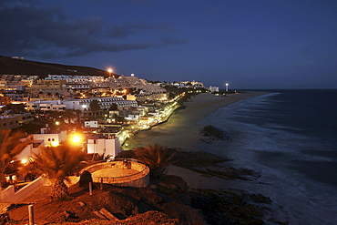 Lighthouse, beach, night scene, Jandia Playa, Playa del Matorral, Morro Jable, Matorral, Fuerteventura, Spain, Europe