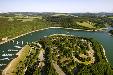 Aerial view, Bigge Reservoir, Biggetal Dam, Kreis Olpe district, Sauerland, North Rhine-Westphalia, Germany, Europe