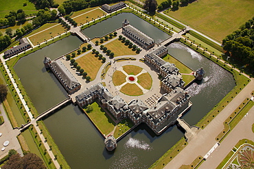 Aerial view, Schloss Nordkirchen Castle, a moated castle with a baroque park, Muensterland, North Rhine-Westphalia, Germany, Europe