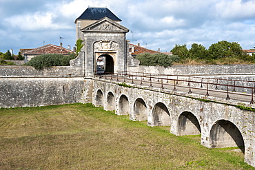 Saint-Martin-en-Re fortification, designed and constructed by Vauban, Campani Gate, Unesco World Heritage Site, Ile de Re island, Departement Charentes Maritime, France, Europe