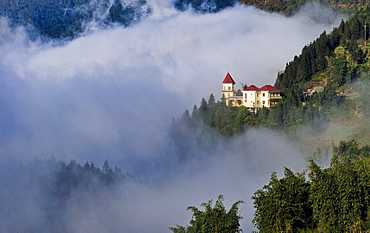 Villa in the early morning with cloud sea in the mountains in Sapa or Sa Pa, Lao Cai province, northern Vietnam, Vietnam, Southeast Asia, Asia