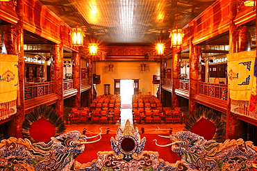 Dragon figures from porcelain, interior of the theater, Hoang Thanh Imperial Palace, Forbidden City, Hue, UNESCO World Heritage Site, Vietnam, Asia