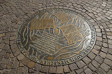 Commemorative plate for the book-burning by the Nazis, Roemerberg square, Frankfurt am Main, Hesse, Germany, Europe