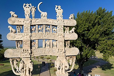 Stupas of Sanchi, UNESCO World Heritage site, built by King Ashoka, Mauryan dynasty, Sanchi, Vidisha in Madhya Pradesh, North India, India, Asia