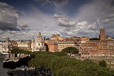 The twin churches of Santa Maria di Loreto and Santissimo Nome di Maria al Foro Traiano and Trajan's Market, Rome, Italy, Europe