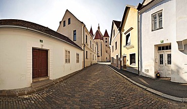 Road leading to the parish church of St Stephan in Eggenburg, Weinviertel region, Lower Austria, Austria, Europe