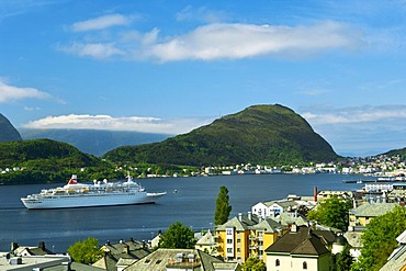 Cruiseship Black Watch in Alesund, Norway, Europe