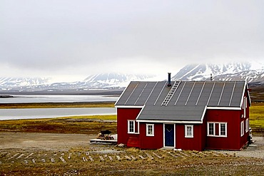 Ny Alesund research station, Spitsbergen, Norway, Europe