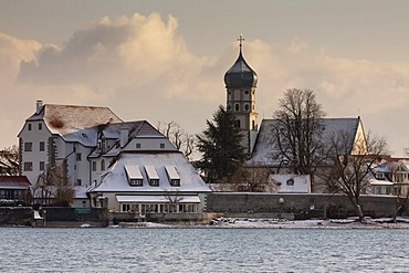 Wasserburg on Lake Constance in winter, district of Lindau, Bavaria, Germany, Europe