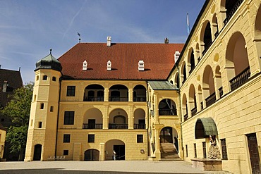 Inner courtyard, Burg Trausnitz Castle, Landshut, Lower Bavaria, Bavaria, Germany, Europe