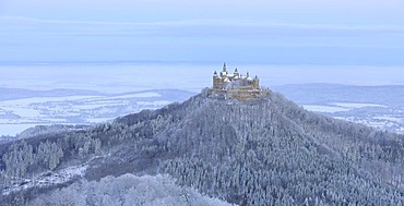 Burg Hohenzollern Castle, Swabian Alb, Baden-Wuerttemberg, Germany, Europe