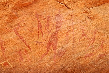 Painted people, neolithic rock art of the Tadrart, Tassili n'Ajjer National Park, Unesco World Heritage Site, Algeria, Sahara, North Africa