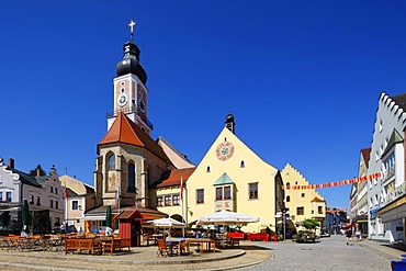 St. Jakob parish church and town hall, marketplace, Cham, Upper Palatinate, Bavaria, Germany, Europe