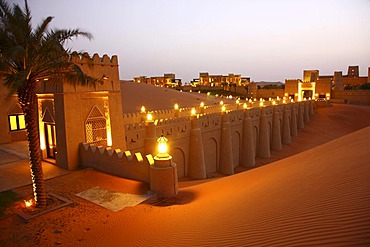 Desert luxury hotel Anantara Qasr Al Sarab, hotel resort built like a desert fort, surrounded by high sand dunes, near the Liwa oasis in the desert Empty Quarter or Rub Al Khali, Abu Dhabi, United Arab Emirates, Middle East