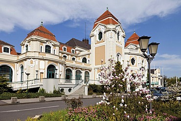 Spa hotel, Bad Neuenahr, Ahrtal, Eifel, Rhineland-Palatinate, Germany, Europe