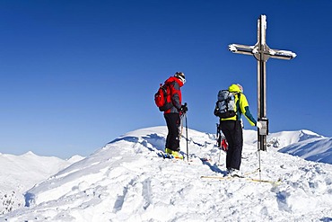 At the summit of Morgenrast Mountain above Unterreinswald, Sarntal Valley, Alto Adige, Italy, Europe