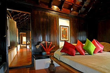 Room of a suite, Boutique Hotel Privacy, Malabar Escapes, Vembanad Lake, Kerala, India, South India