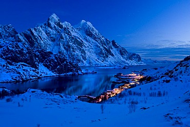 Village of MÃŠrvoll or Maervoll with Mt Himmeltindan at dusk, 964m, Island of VestvÃ‚goya, Lofoten Islands, Northern Norway, Norway, Europe