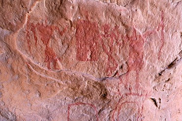 Painted people, neolithic rock art of the Tadrart, Tassili n'Ajjer National Park, Unesco World Heritage Site, Algeria, Sahara, North Africa