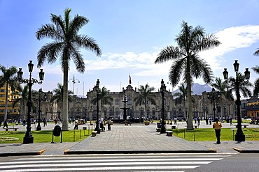 Government Palace at the Plaza Mayor or Plaza de Armas, Lima, UNESCO World Heritage Site, Peru, South America