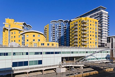 Crown Heights, Skyline Plaza, Churchill Way Bridge, Basingstoke, Hampshire, England, United Kingdom, Europe