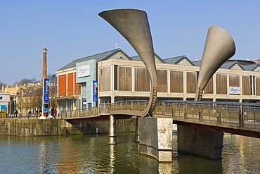 Pero's Bridge, pedestrian, bascule bridge, by Eilis O'Connell, St. Augustine's Reach, Harbourside, Canon's Wharf, Bristol, Gloucestershire, England, United Kingdom, Europe