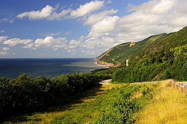 Cabot Trail along the western Atlantic coast in the Cape Breton Highlands National Park, Cape Breton, Nova Scotia, Canada, North America