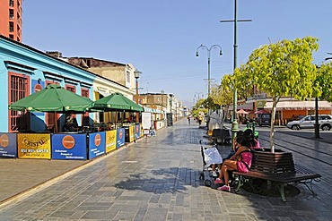 Restaurant, benches, Avenida Baquedano, historic buildings, colourful wooden houses, road, pedestrian area, Iquique, Norte Grande, Northern Chile, Chile, South America