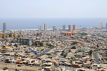 Iquique cityscape with buildings, the sea and the coast, Iquique, Norte Grande region, Northern Chile, Chile, South America