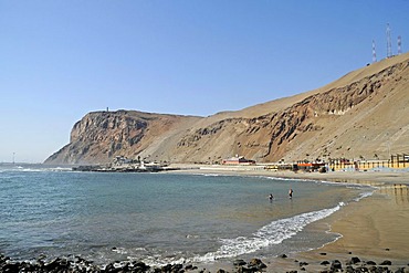 El Laucho, beach, sea, coast, desert mountains, Arica, Norte Grande, northern Chile, Chile, South America