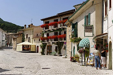 Civitella Alfedana, Abruzzi National Park, province of L'Aquila, Apennines, Abruzzo, Italy, Europe