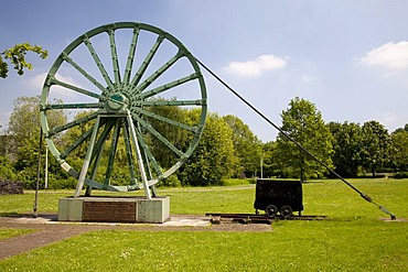 Pulley as a monument to the memory of the Dortmund coal mining industry, Dortmund, Ruhr area, North Rhine-Westphalia, Germany, Europe