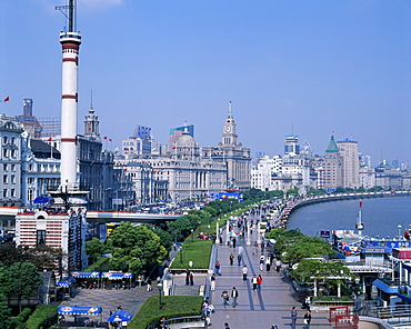 Colonial buildings, historical 1920s architecture, The Bund and Huangpu River, Shanghai, China, Asia