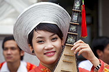 Traditional music concert, The Opera House, Ho Chi Minh City, Vietnam, Indochina, Southeast Asia, Asia