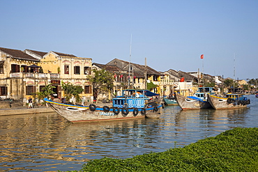 Town skyline and Thu Bon River, Hoi An, UNESCO World Heritage Site, Vietnam, Indochina, Southeast Asia, Asia