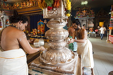 Sri Veerama-kaliamman Hindu Temple, Little India, Singapore, Southeast Asia, Asia