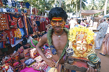 Holy man, Anjuna Market, Goa, India, Asia