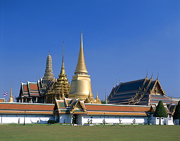 Wat Phra Kaeo, Grand Palace, Bangkok, Thailand, Southeast Asia, Asia