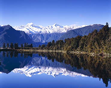 Lake Matheson and Mount Cook, Southern Alps, South Island, New Zealand, Pacific