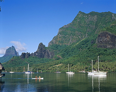 Cooks Bay, Moorea, Society Islands, French Polynesia, South Pacific, Pacific