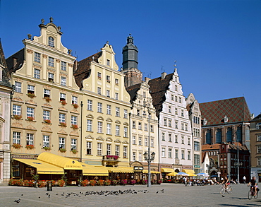 Main Market Square, Wroclaw, Poland, Europe